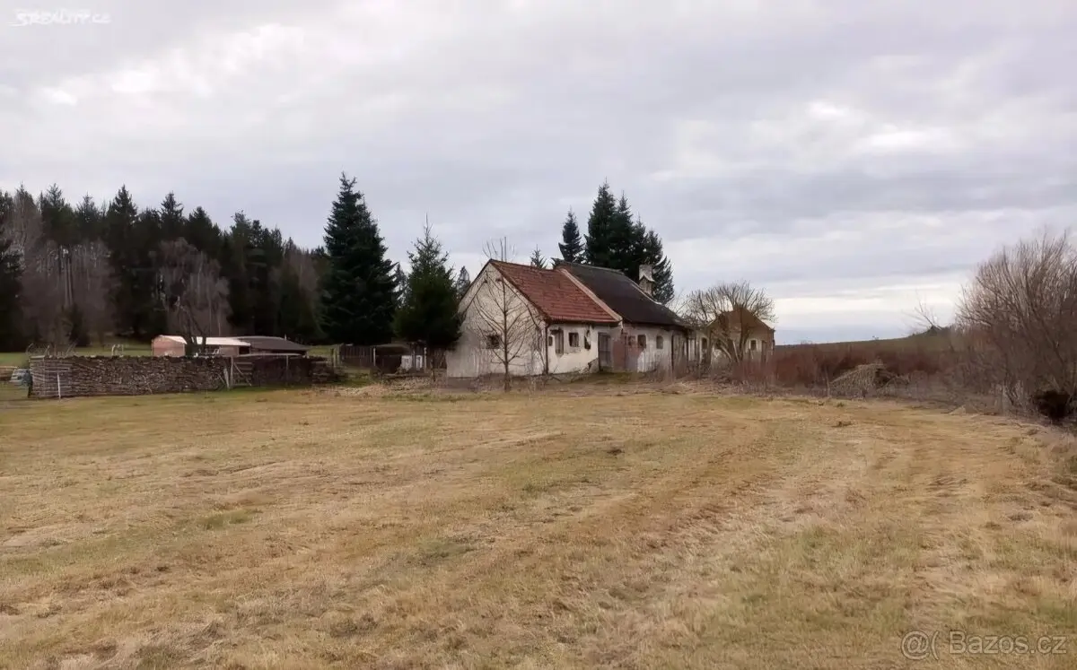 Prodej pozemku 3068 m², Jindřichův Hradec · 378 56