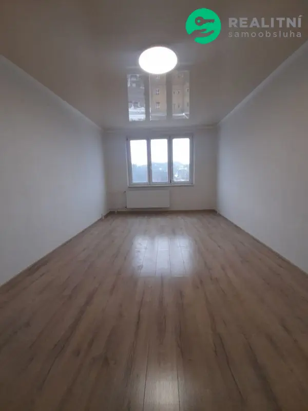 Prodej bytu 1+1 41 m², Sokolov · 357 33