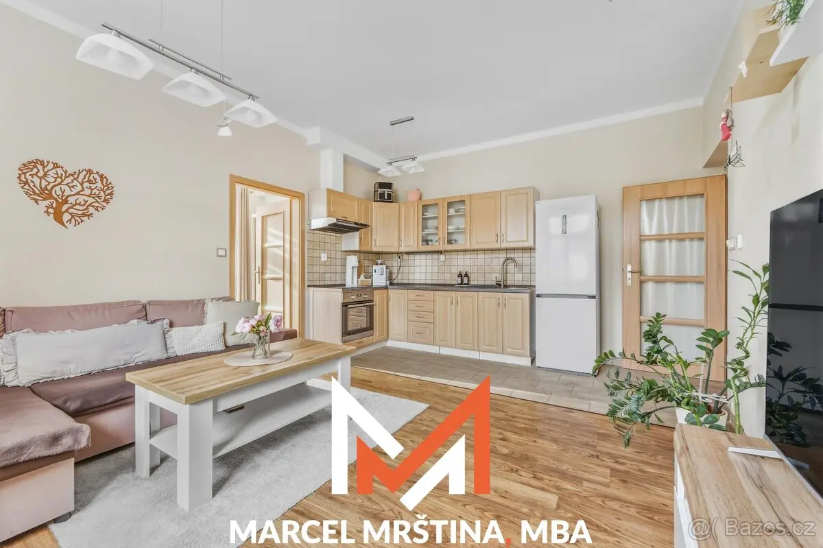 Prodej bytu 2+kk 46 m², Náchod