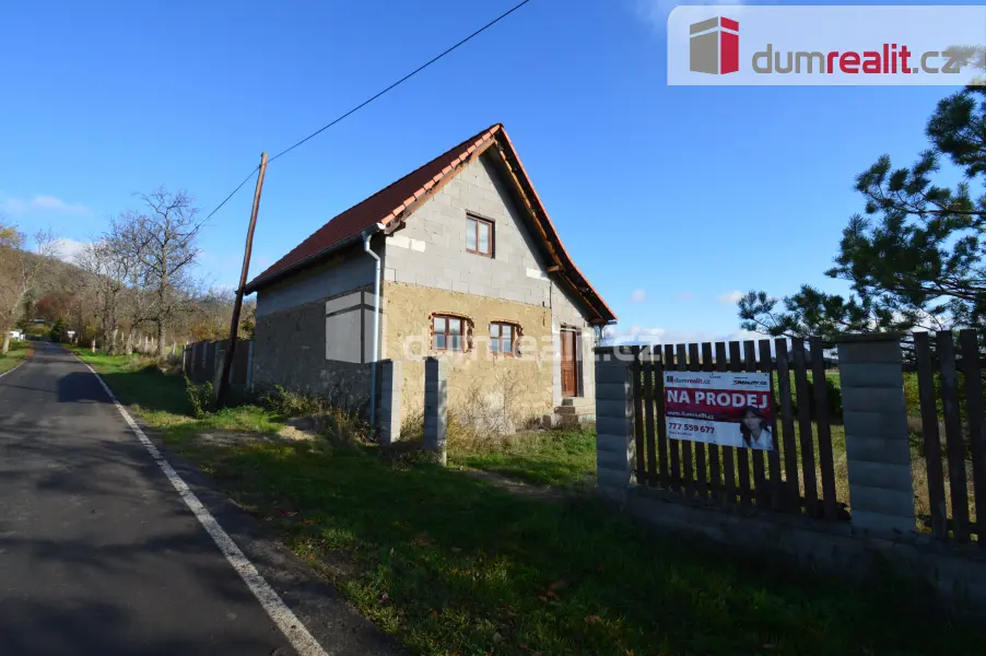Prodej domu 48 m², Lahovice u Libčevsi · Libčeves