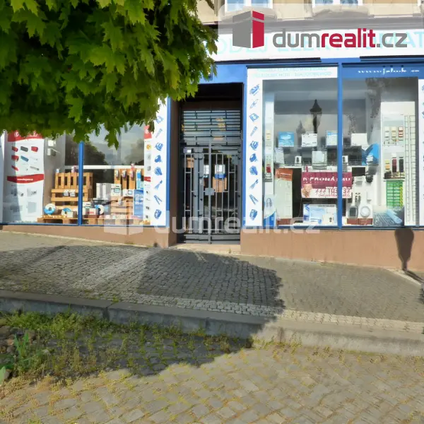 Pronájem komerčního prostoru 109 m², Karlovo náměstí · Roudnice nad Labem
