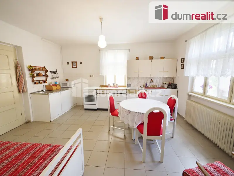 Prodej domu 100 m², V Zátiší · Dobříň