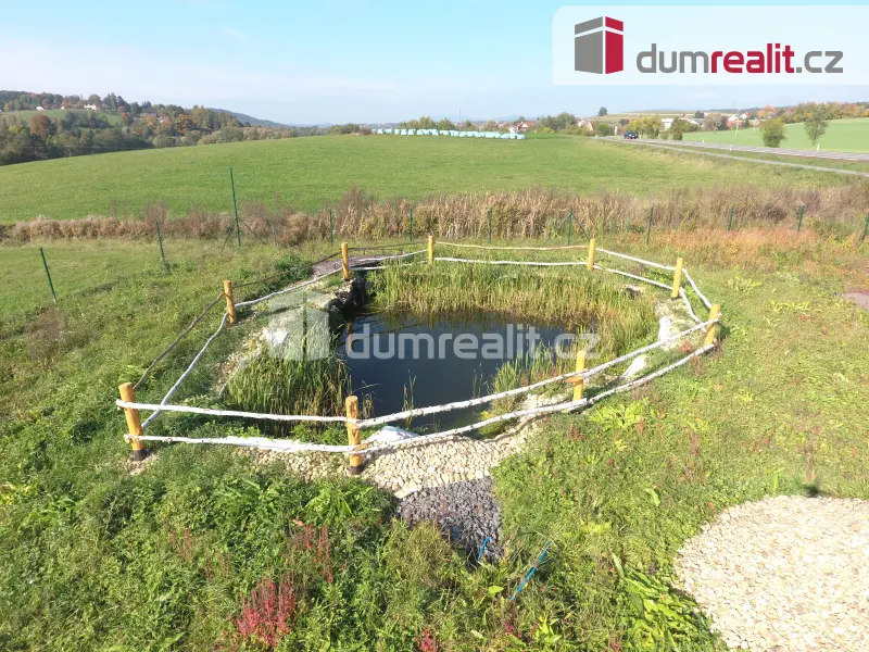Prodej pozemku 6705 m², Hnanice pod Troskami · Hrubá Skála