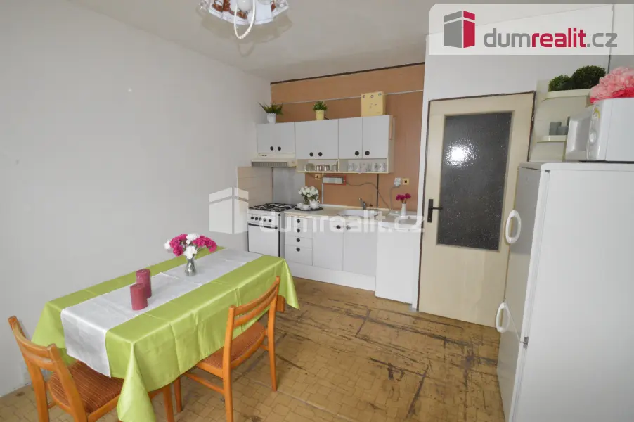 Prodej bytu 1+1 36 m², Peškova · Mojžíř · Ústí nad Labem
