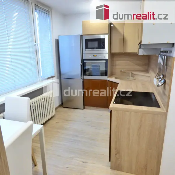 Pronájem bytu 2+1 61 m², Stavbařů · Roudnice nad Labem