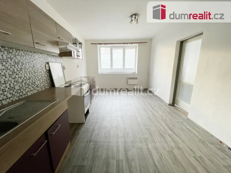 Pronájem bytu 1+1 55 m², Husitská · Krupka