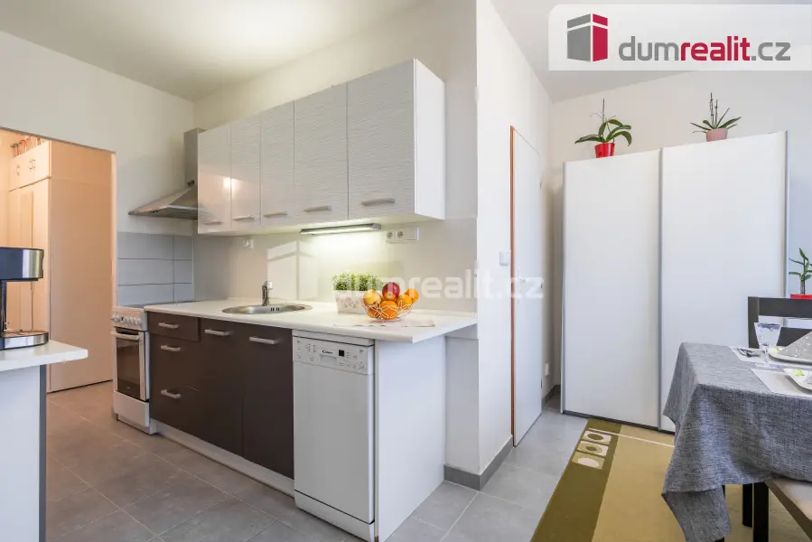 Prodej bytu 3+1 63 m², –