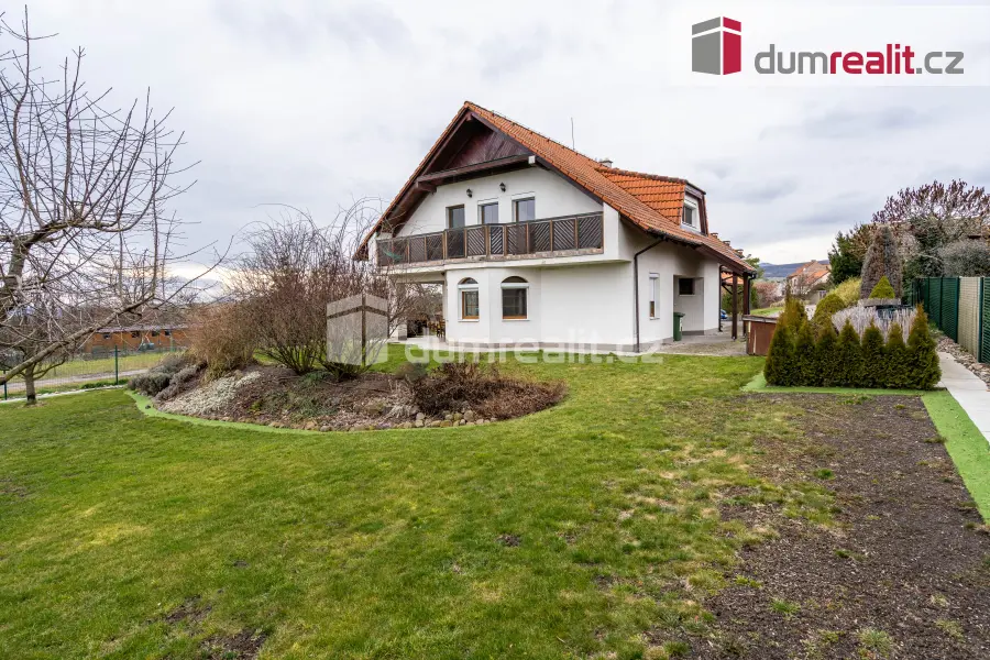 Prodej domu 200 m², –