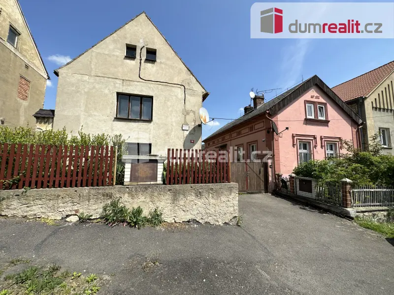 Prodej domu 146 m², Prackovice nad Labem