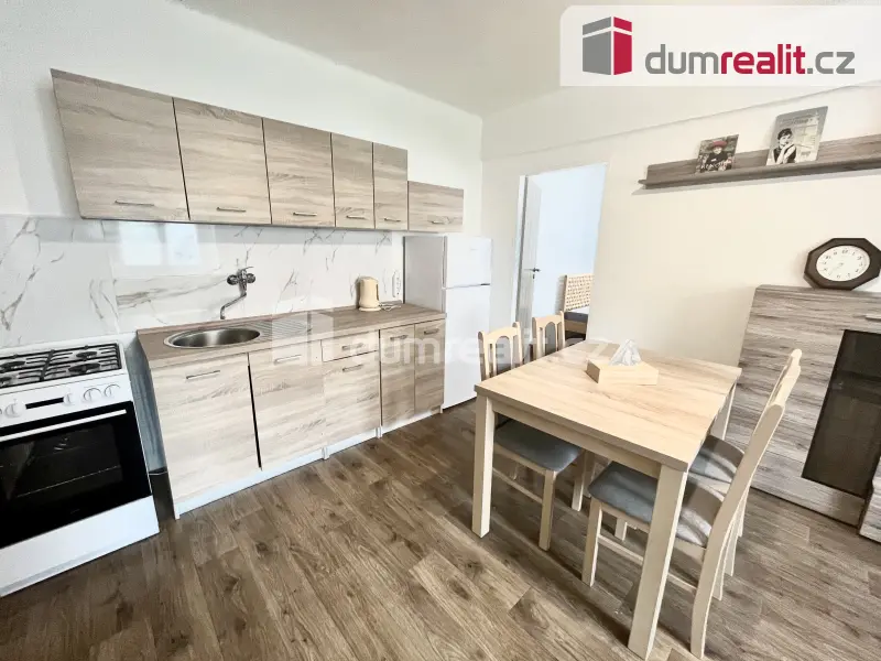 Pronájem bytu 2+kk 44 m², Na Popluží · Klíše · Ústí nad Labem
