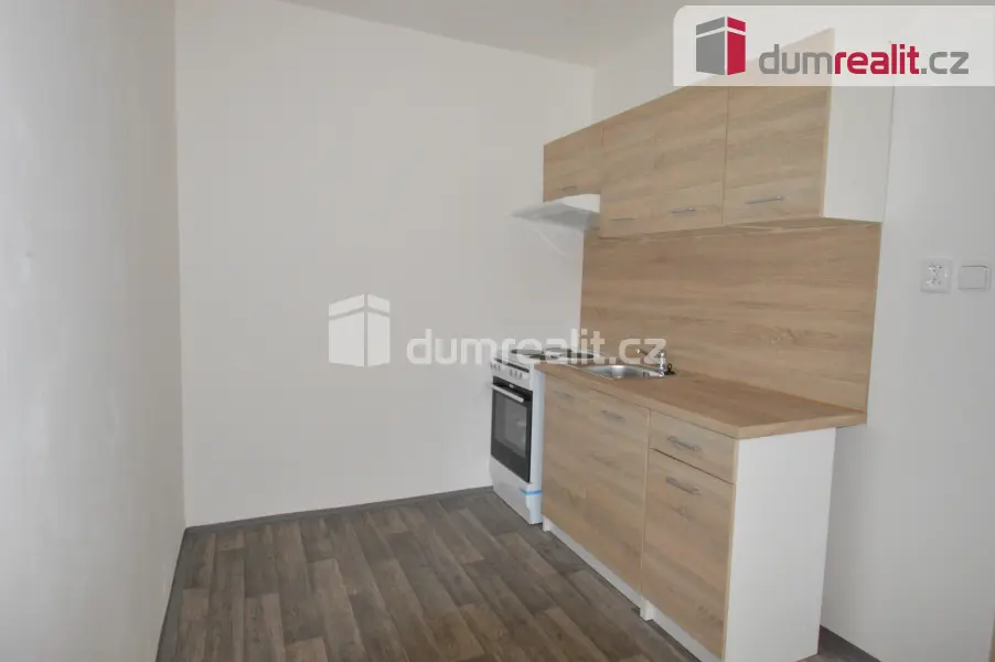 Prodej bytu 2+kk 40 m², Dlouhá · Lovosice