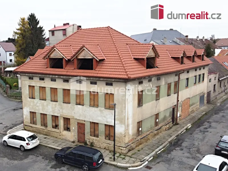 Prodej komerčního prostoru 500 m², Tyršova · Mšeno