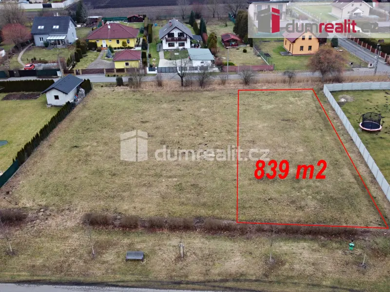 Prodej pozemku 838 m², Jelenice u Mělníka · Malý Újezd