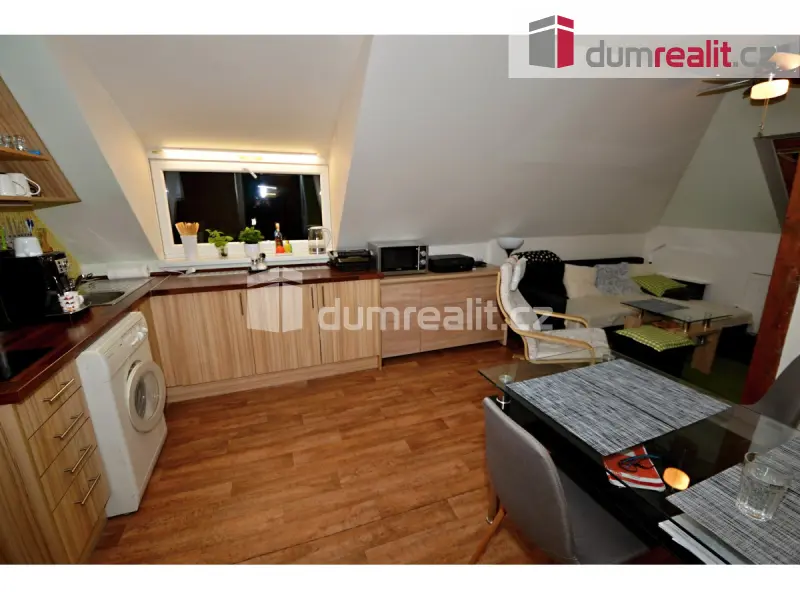 Pronájem bytu 2+kk 43 m², Na záhonech · Michle