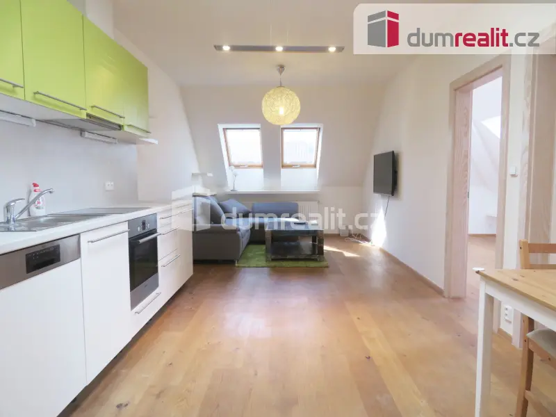 Pronájem bytu 2+kk 57 m², Lublaňská · Vinohrady