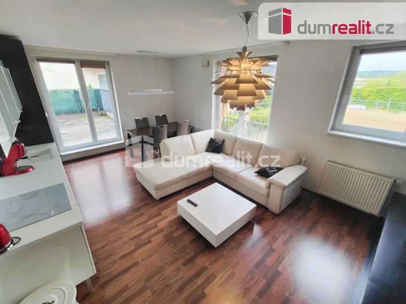Pronájem bytu 3+kk 127 m², Nákupní · Jesenice u Prahy · Jesenice