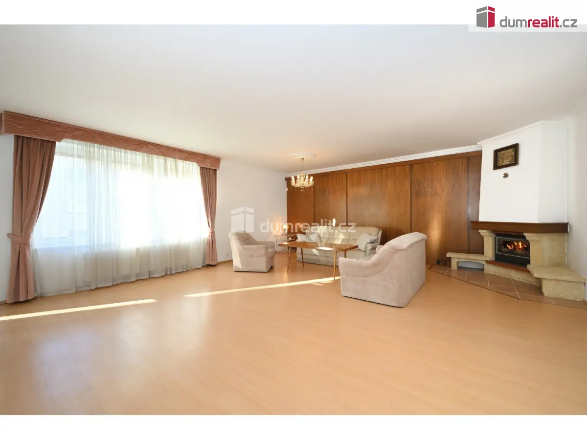 Prodej bytu 3+1 147 m², Praze 5