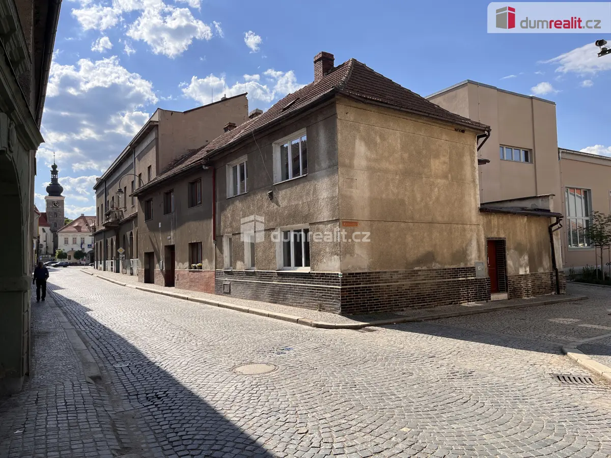 Prodej domu 168 m², Chržínská · Velvary