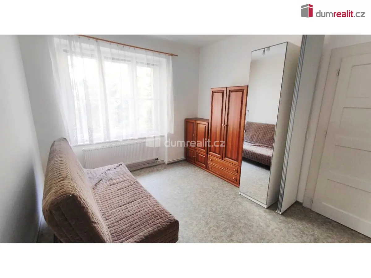 Pronájem bytu 2+kk 55 m², N. A. Někrasova · Bubeneč