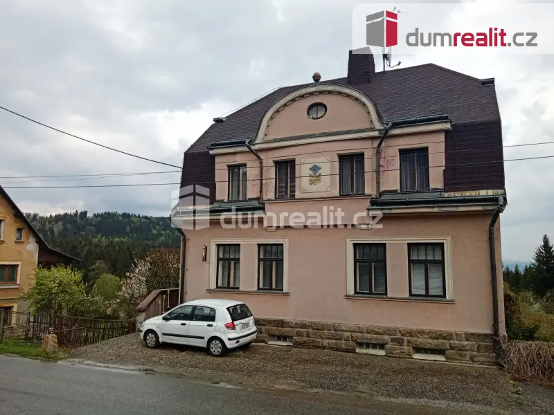 Prodej domu 309 m², –