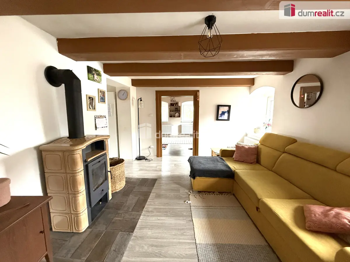 Pronájem bytu 3+1 70 m², Vchynice