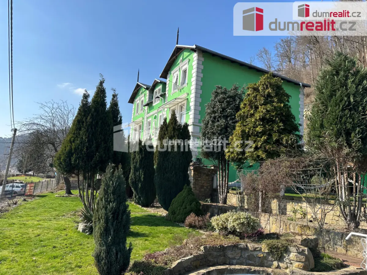 Pronájem bytu 2+1 86 m², Děčín · okres Děčín Ústecký