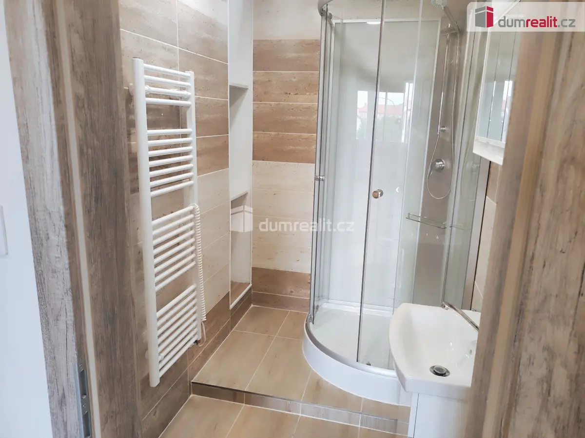 Pronájem bytu 2+1 61 m², Alej 17. listopadu · Roudnice nad Labem