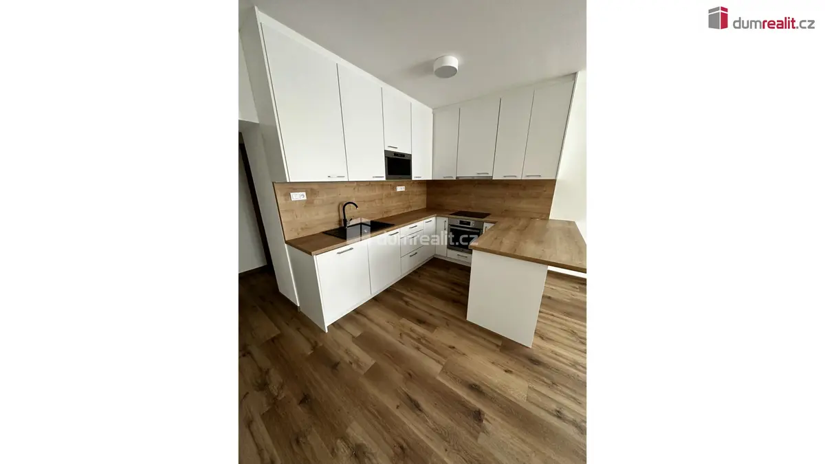 Pronájem bytu 2+kk 55 m², Dlouhá · Slušovice