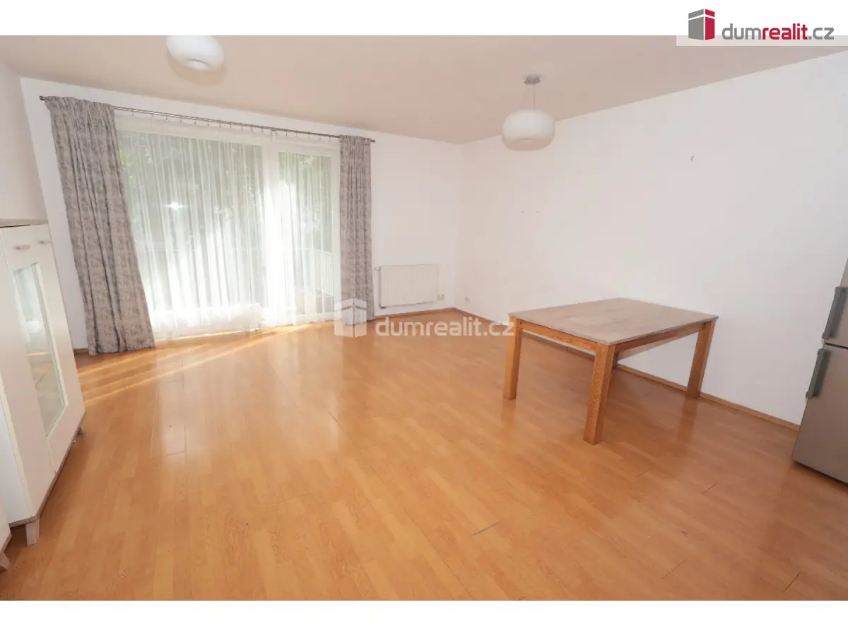 Pronájem bytu 2+kk 71 m², Rýnská · Čakovice