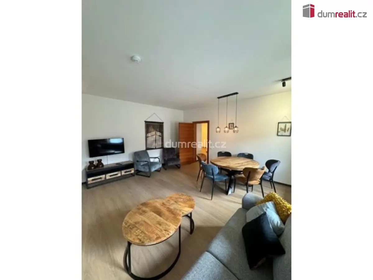 Prodej bytu 4+kk 100 m², –