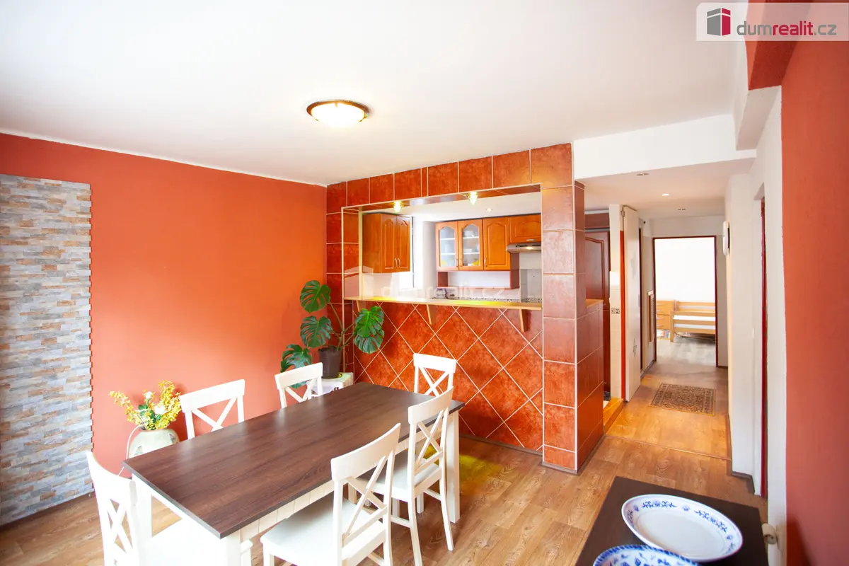 Pronájem bytu 5+kk 107 m², Šafaříkova · Sezimovo Ústí