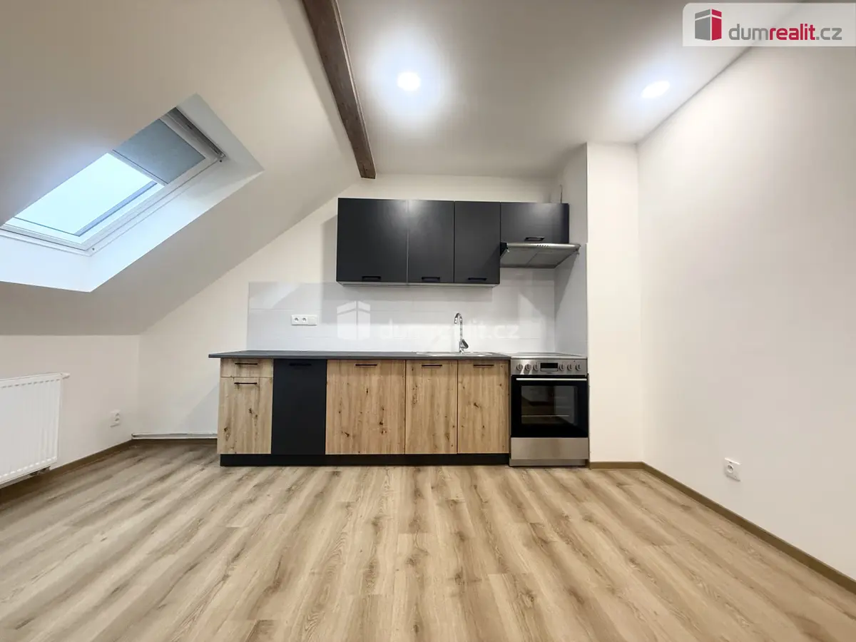 Pronájem bytu 4+1 128 m², Zahradní · Všebořice · Ústí nad Labem