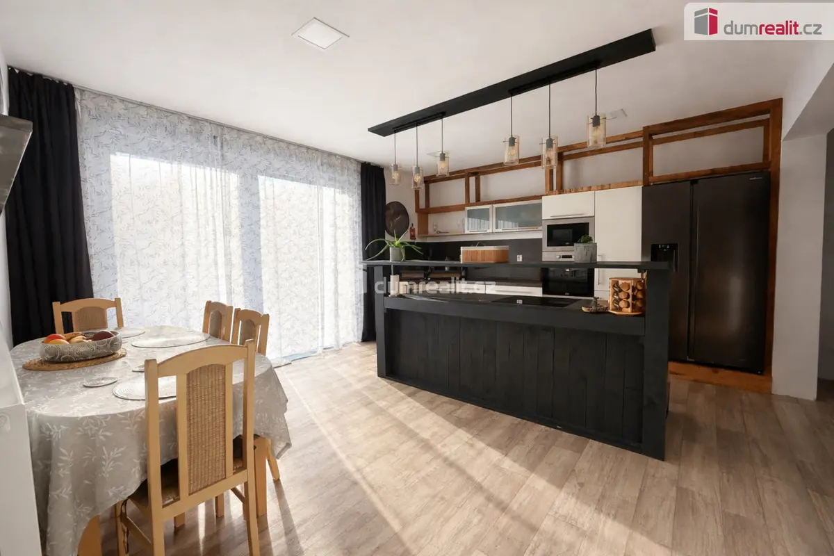 Prodej domu 380 m², Roudníky · Chabařovice