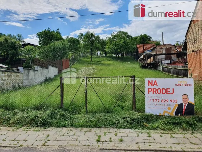 Prodej pozemku 1275 m², Polichno · Luhačovice