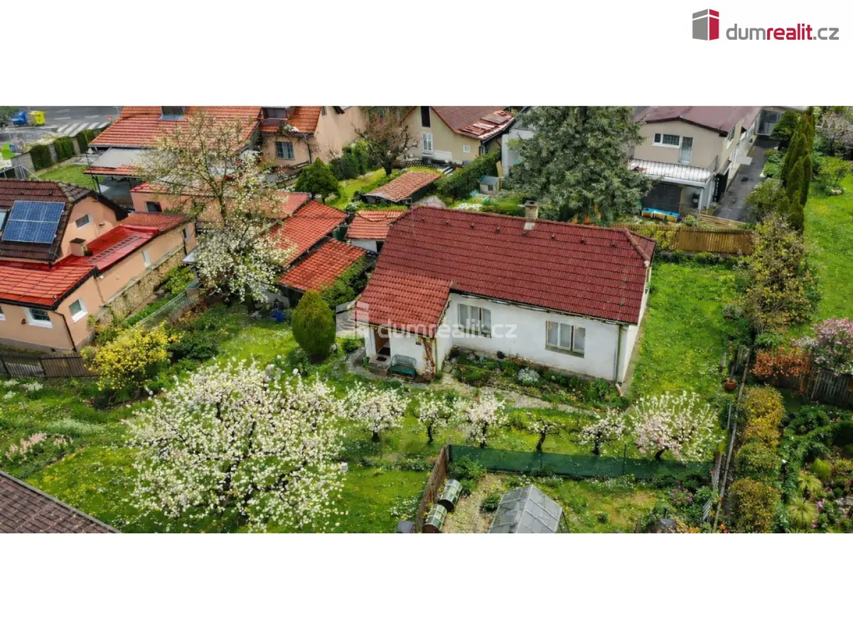 Pronájem domu 75 m², Na Košíku · Hostivař