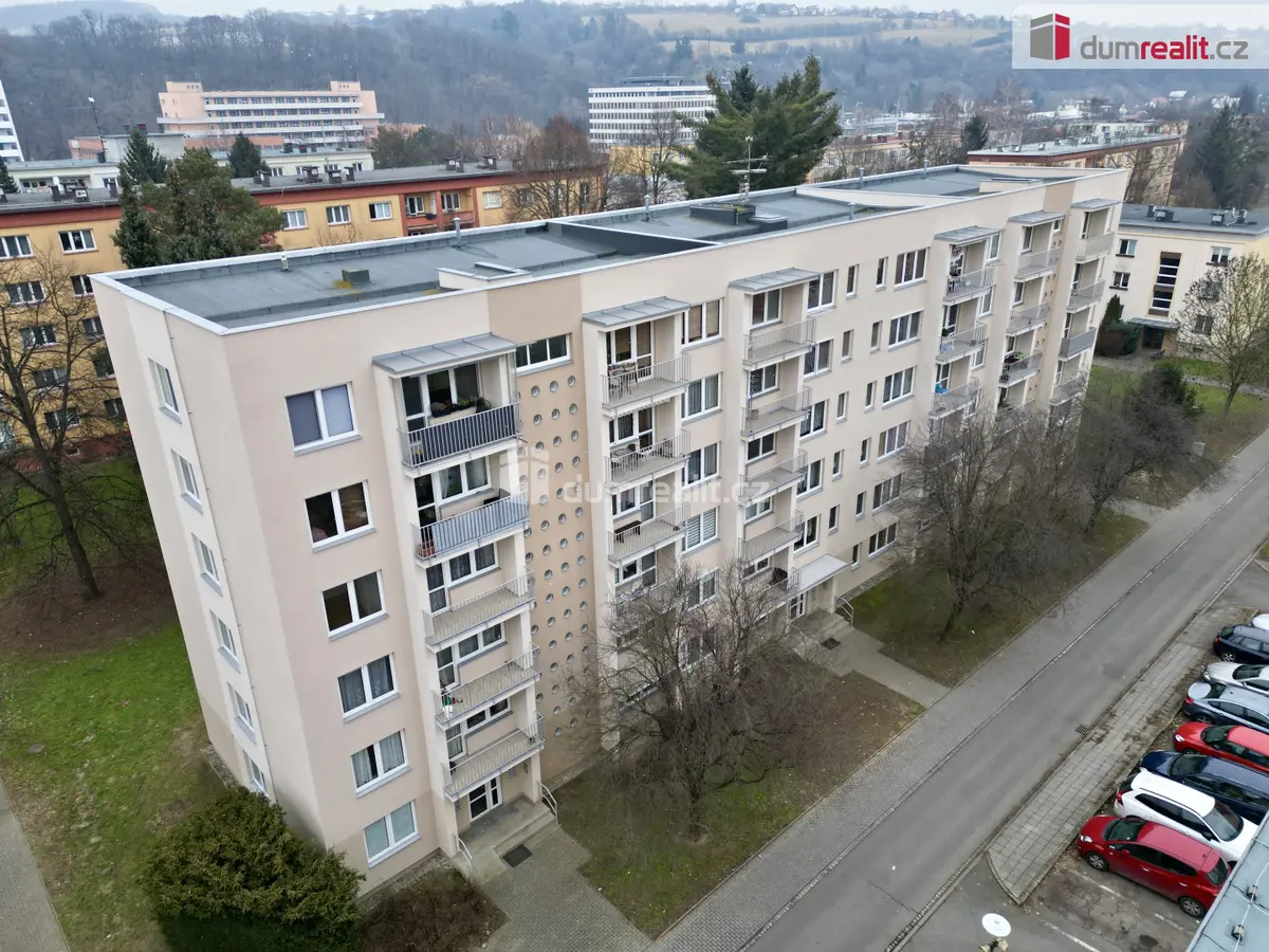 Pronájem bytu 2+1 49 m², Dukelská · Bartošova čtvrť · Zlín