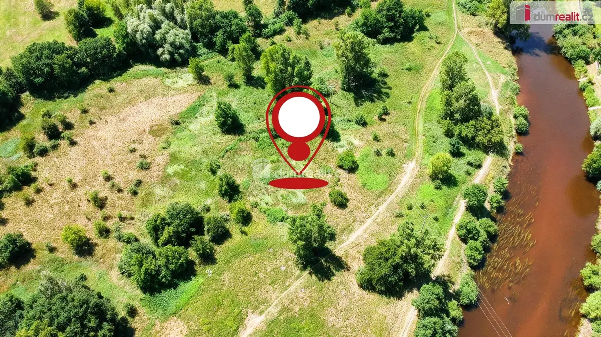 Prodej pozemku 3498 m², Dr. J. B. Foerstera · Nový Vestec