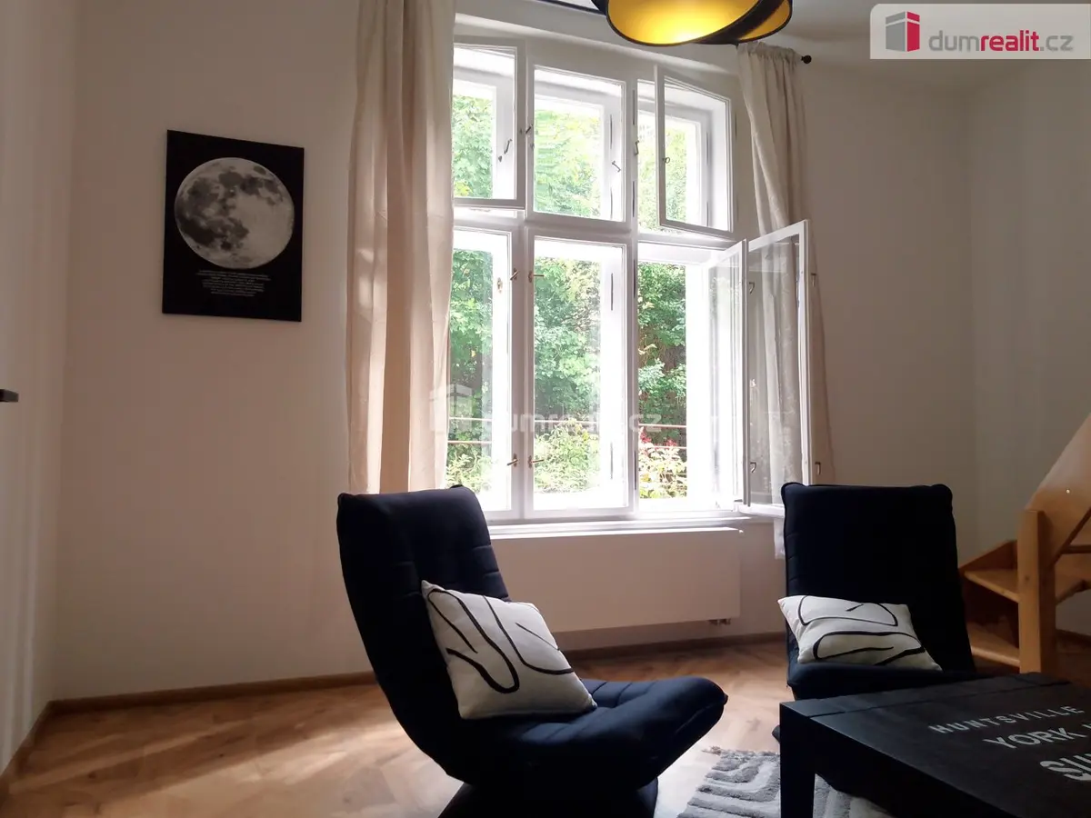 Pronájem bytu 2+kk 33 m², Ondřejská · Karlovy Vary
