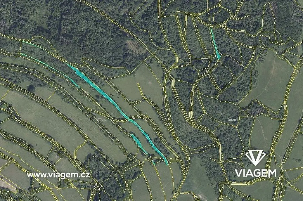 Prodej pozemku 2835 m², Zubrnice