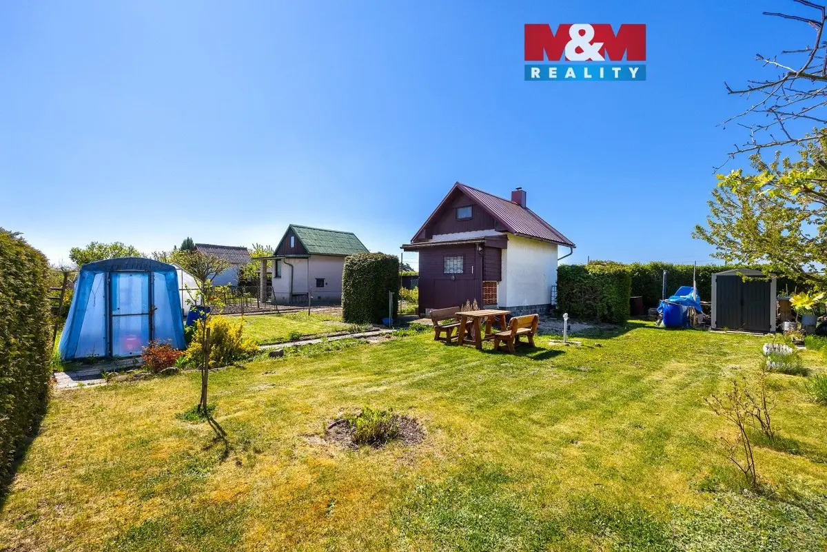 Prodej nemovitosti 385 m², Slatina · Hradec Králové