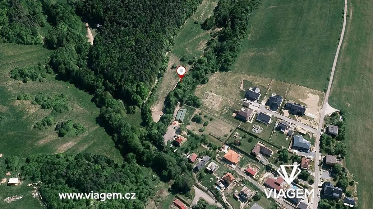 Prodej pozemku 1015 m², Lípa