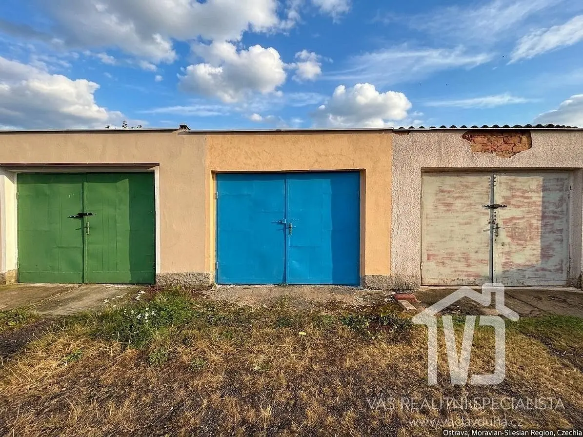 Prodej nemovitosti 21 m², Komárov u Hořovic · Komárov