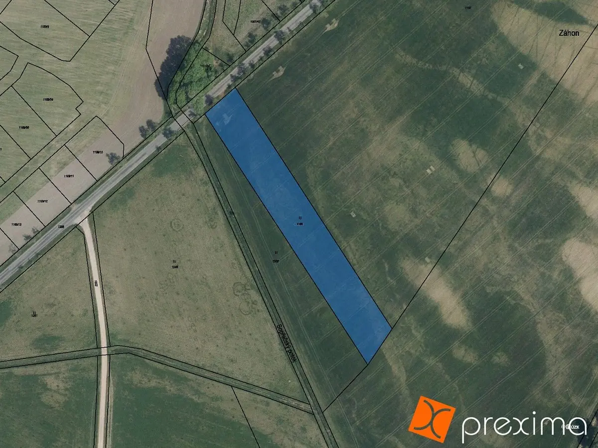 Prodej pozemku 946 m², Sopřeč