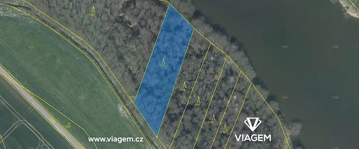 Prodej pozemku 880 m², Únějovice