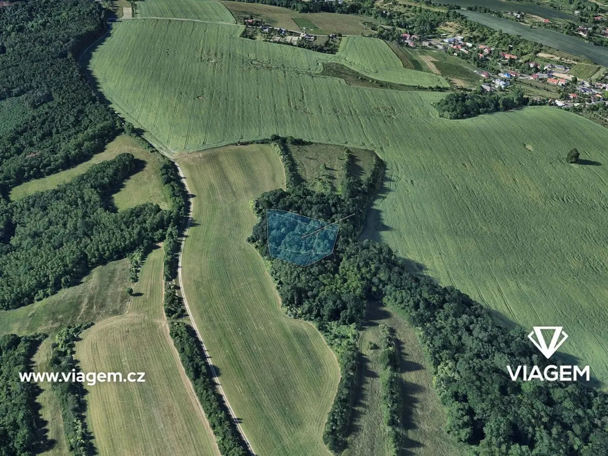 Prodej pozemku 4108 m², Kudlovice