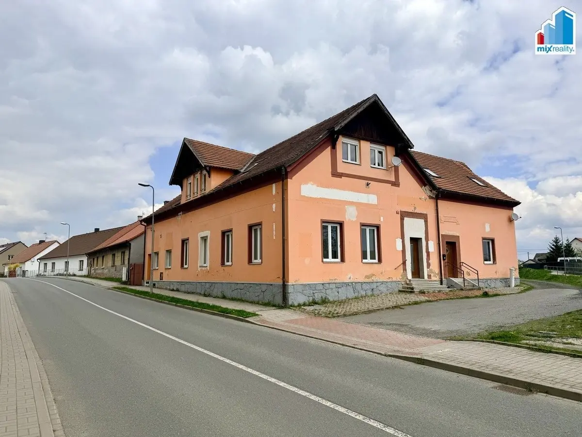 Prodej komerčního prostoru 397 m², Revoluční · Vlkýš · Heřmanova Huť