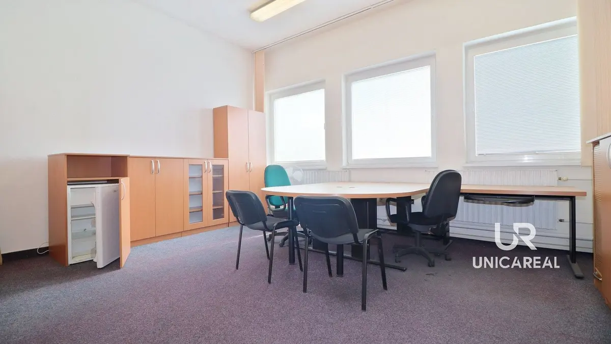 Pronájem komerčního prostoru 17 m², Nádražní · Modřice