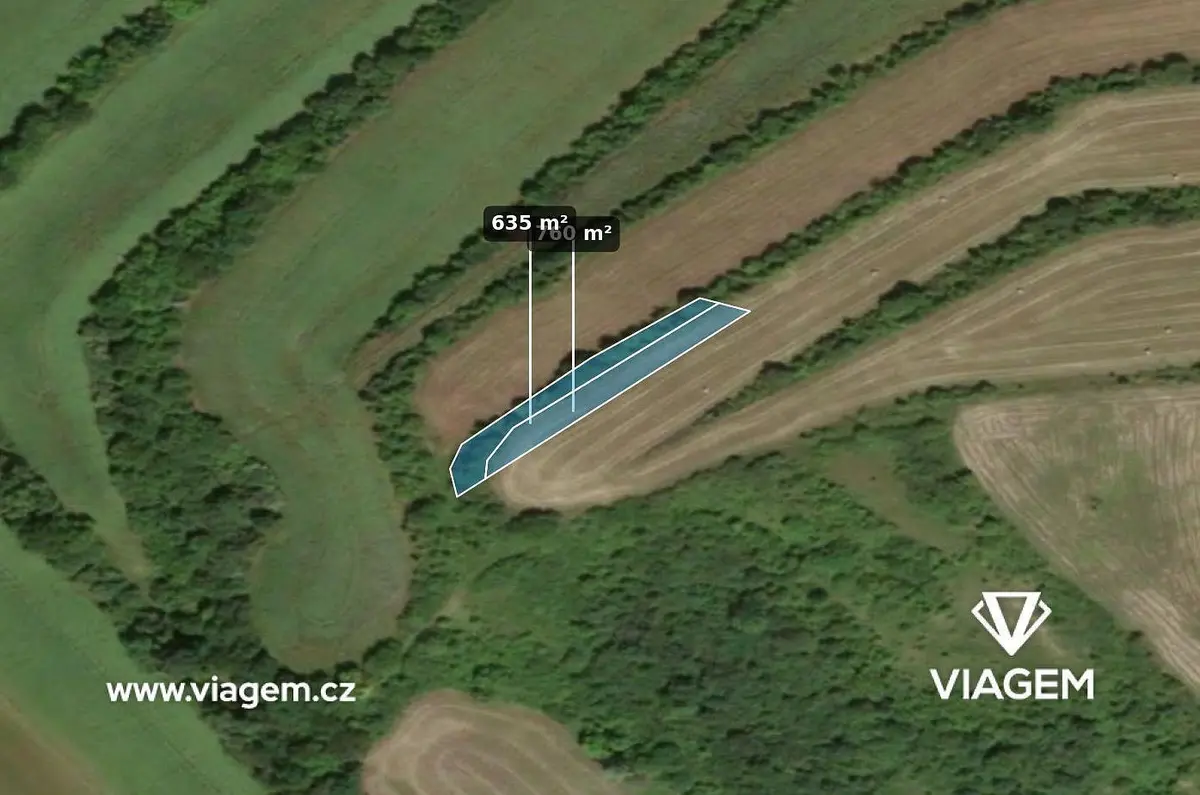 Prodej pozemku 1395 m², Tučapy