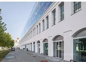 Pronájem komerčního prostoru 416 m², Křižíkova · Karlín