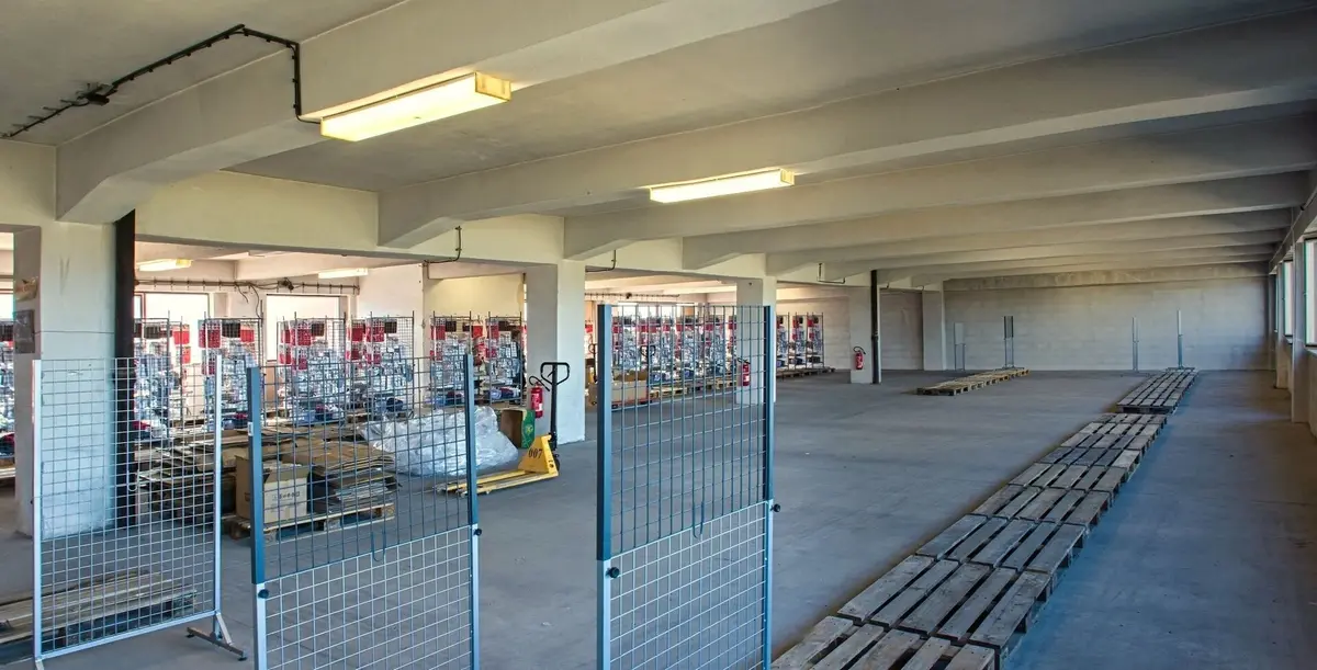 Pronájem komerčního prostoru 3 m², Plotiště · Hradec Králové